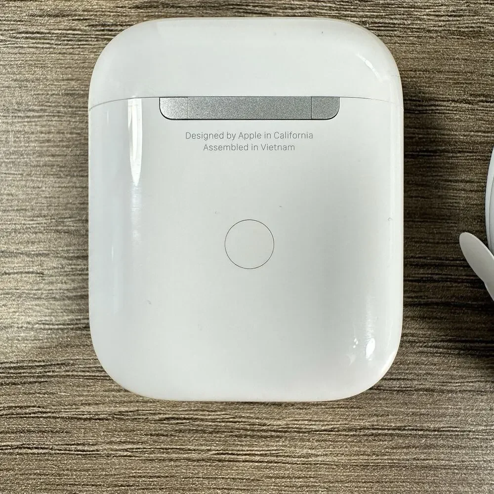 Apple AirPods Wireless Charging Case Only A1938 Tested Working OEM With USB
